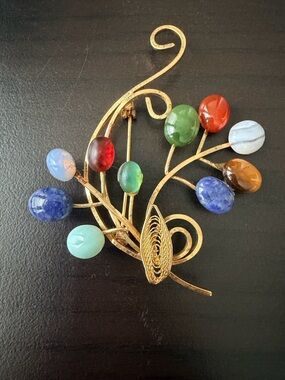 Vintage Gold filagree Multicolor Stone Floral Brooch
